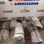 LOTE 237 - 01 LOTE COM GRANDE QUANTIDADE DE MASCARAS DE PROTEÇÃO. (NO ESTADO, LEILÃO NÃO TEM GARANTIA E NEM DEVOLUÇÃO, SUJEITO A POSSÍVEIS AVARIAS VISÍVEIS/OCULTAS E/OU AUSÊNCIA DE COMPONENTES).