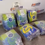 LOTE 229 - 06 PACOTES DE LUVAS DE LÁTEX SILVER SENDO: 04 TAMANHO “P” E 02 TAMANHO “G”. (NO ESTADO, LEILÃO NÃO TEM GARANTIA E NEM DEVOLUÇÃO, SUJEITO A POSSÍVEIS AVARIAS VISÍVEIS/OCULTAS E/OU AUSÊNCIA DE COMPONENTES).