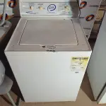 LOTE 286 - 01 MÁQUINA DE LAVAR ROUPAS. (NO ESTADO, LEILÃO NÃO TEM GARANTIA E NEM DEVOLUÇÃO, SUJEITO A POSSÍVEIS AVARIAS VISÍVEIS/OCULTAS E/OU AUSÊNCIA DE COMPONENTES).