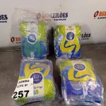 LOTE 257 - 06 PACOTES DE LUVAS DE LÁTEX SILVER SENDO: 04 TAMANHO “G” E 02 TAMANHO “P”. (NO ESTADO, LEILÃO NÃO TEM GARANTIA E NEM DEVOLUÇÃO, SUJEITO A POSSÍVEIS AVARIAS VISÍVEIS/OCULTAS E/OU AUSÊNCIA DE COMPONENTES).