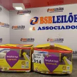 LOTE 314 - 02 CAIXAS DE ARGAMASSA POLIMÉRICA TECPLUS TOP QUARTZOLIT 18KG. (NO ESTADO, LEILÃO NÃO TEM GARANTIA E NEM DEVOLUÇÃO, SUJEITO A POSSÍVEIS AVARIAS VISÍVEIS/OCULTAS E/OU AUSÊNCIA DE COMPONENTES).