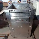 LOTE 274 - 01 FRITADEIRA ELÉTRICA. (NO ESTADO, LEILÃO NÃO TEM GARANTIA E NEM DEVOLUÇÃO, SUJEITO A POSSÍVEIS AVARIAS VISÍVEIS/OCULTAS E/OU AUSÊNCIA DE COMPONENTES).