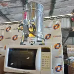 LOTE 173 - 02 MICRO-ONDAS E 01 CAFETEIRA INDUSTRIAL. (NO ESTADO, LEILÃO NÃO TEM GARANTIA E NEM DEVOLUÇÃO, SUJEITO A POSSÍVEIS AVARIAS VISÍVEIS/OCULTAS E/OU AUSÊNCIA DE COMPONENTES).