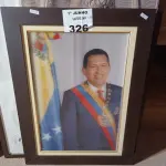 LOTE 326 - 01 QUADRO CHARLES-ETIENNE GAUCHER E 01 QUADRO DO HUGO CHAVES.  (NO ESTADO, LEILÃO NÃO TEM GARANTIA E NEM DEVOLUÇÃO, SUJEITO A POSSÍVEIS AVARIAS VISÍVEIS/OCULTAS E/OU AUSÊNCIA DE COMPONENTES).