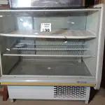 LOTE 330 - 01 EXPOSITOR REFRIGERADO MARCA GELOPAR. (NO ESTADO, LEILÃO NÃO TEM GARANTIA E NEM DEVOLUÇÃO, SUJEITO A POSSÍVEIS AVARIAS VISÍVEIS/OCULTAS E/OU AUSÊNCIA DE COMPONENTES).