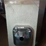 LOTE 244 - 01 PIA EM AÇO INOX CIMENTADA COM 01 CUBA MEDINDO 1,20M X 0,53CM. (NO ESTADO, LEILÃO NÃO TEM GARANTIA E NEM DEVOLUÇÃO, SUJEITO A POSSÍVEIS AVARIAS VISÍVEIS/OCULTAS E/OU AUSÊNCIA DE COMPONENTES).