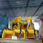 LOTE 191 - 01 LOTE COM VÁRIAS PEÇAS PARA CARRINHO DE LIMPEZA. (NO ESTADO, LEILÃO NÃO TEM GARANTIA E NEM DEVOLUÇÃO, SUJEITO A POSSÍVEIS AVARIAS VISÍVEIS/OCULTAS E/OU AUSÊNCIA DE COMPONENTES).