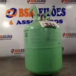 LOTE 331 - 01 BOTIJA DE GÁS R22 INCOMPLETA. (NO ESTADO, LEILÃO NÃO TEM GARANTIA E NEM DEVOLUÇÃO, SUJEITO A POSSÍVEIS AVARIAS VISÍVEIS/OCULTAS E/OU AUSÊNCIA DE COMPONENTES).