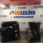 LOTE 472 - 01 BATEDEIRA E 01 CAFETEIRA MARCAS BRITÂNIA. (NO ESTADO, LEILÃO NÃO TEM GARANTIA E NEM DEVOLUÇÃO, SUJEITO A POSSÍVEIS AVARIAS VISÍVEIS/OCULTAS E/OU AUSÊNCIA DE COMPONENTES).
