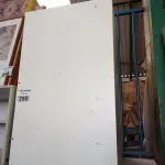 LOTE 295 - 01 LOTE COM VÁRIOS ARMÁRIOS EM MADEIRA MODELOS DIVERSOS.  (NO ESTADO, LEILÃO NÃO TEM GARANTIA E NEM DEVOLUÇÃO, SUJEITO A POSSÍVEIS AVARIAS VISÍVEIS/OCULTAS E/OU AUSÊNCIA DE COMPONENTES).