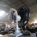 LOTE 410 - 02 VENTILADORES MARCAS E MODELOS DIVERSOS. (NO ESTADO, LEILÃO NÃO TEM GARANTIA E NEM DEVOLUÇÃO, SUJEITO A POSSÍVEIS AVARIAS VISÍVEIS/OCULTAS E/OU AUSÊNCIA DE COMPONENTES).