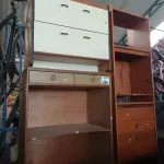 LOTE 289 - 01 LOTE COM VÁRIOS ARMÁRIOS EM MADEIRA MODELOS DIVERSOS.  (NO ESTADO, LEILÃO NÃO TEM GARANTIA E NEM DEVOLUÇÃO, SUJEITO A POSSÍVEIS AVARIAS VISÍVEIS/OCULTAS E/OU AUSÊNCIA DE COMPONENTES).