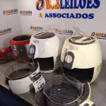 LOTE 145 - 01 PANELA ELÉTRICA E 02 AIR FRY MARCAS E MODELOS DIVERSOS. (NO ESTADO, LEILÃO NÃO TEM GARANTIA E NEM DEVOLUÇÃO, SUJEITO A POSSÍVEIS AVARIAS VISÍVEIS/OCULTAS E/OU AUSÊNCIA DE COMPONENTES).