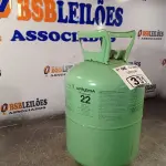 LOTE 331 - 01 BOTIJA DE GÁS R22 INCOMPLETA. (NO ESTADO, LEILÃO NÃO TEM GARANTIA E NEM DEVOLUÇÃO, SUJEITO A POSSÍVEIS AVARIAS VISÍVEIS/OCULTAS E/OU AUSÊNCIA DE COMPONENTES).