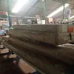 LOTE 409 - 01 LOTE COM VÁRIAS PEÇAS DE MÓVEIS DESMONTADOS. (NO ESTADO, LEILÃO NÃO TEM GARANTIA E NEM DEVOLUÇÃO, SUJEITO A POSSÍVEIS AVARIAS VISÍVEIS/OCULTAS E/OU AUSÊNCIA DE COMPONENTES).