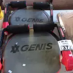 LOTE 372 - 02 APARELHOS DE ABDOMINAL GENIS FITNESS. (NO ESTADO, LEILÃO NÃO TEM GARANTIA E NEM DEVOLUÇÃO, SUJEITO A POSSÍVEIS AVARIAS VISÍVEIS/OCULTAS E/OU AUSÊNCIA DE COMPONENTES).