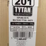 LOTE 201 - 12 LATAS DE ESPUMA DE PU MULTIUSO TYTAN. (NO ESTADO, LEILÃO NÃO TEM GARANTIA E NEM DEVOLUÇÃO, SUJEITO A POSSÍVEIS AVARIAS VISÍVEIS/OCULTAS E/OU AUSÊNCIA DE COMPONENTES).