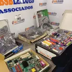 LOTE 380 - 06 PLACAS MÃE MARCAS E MODELOS DIVERSOS. (NO ESTADO, LEILÃO NÃO TEM GARANTIA E NEM DEVOLUÇÃO, SUJEITO A POSSÍVEIS AVARIAS VISÍVEIS/OCULTAS E/OU AUSÊNCIA DE COMPONENTES).