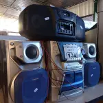 LOTE 138 - 04 APARELHOS DE SOM MARCAS E MODELOS DIVERSOS PARA RETIRADA DE PEÇAS. (NO ESTADO, LEILÃO NÃO TEM GARANTIA E NEM DEVOLUÇÃO, SUJEITO A POSSÍVEIS AVARIAS VISÍVEIS/OCULTAS E/OU AUSÊNCIA DE COMPONENTES).