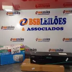 LOTE 357 - 01 BLACK BOX, 01 PORT REPLICATOR E 01 CAIXA DE COM SUBWOOFER PARA PC. (NO ESTADO, LEILÃO NÃO TEM GARANTIA E NEM DEVOLUÇÃO, SUJEITO A POSSÍVEIS AVARIAS VISÍVEIS/OCULTAS E/OU AUSÊNCIA DE COMPONENTES).