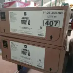 LOTE 407 - 12 POTES DE WIPES PEROXY 4D, DESINFETANTE HOSPITALAR PARA SUPERFÍCIES FIXAS E ARTIGOS NÃO CRÍTICOS. (NO ESTADO, LEILÃO NÃO TEM GARANTIA E NEM DEVOLUÇÃO, SUJEITO A POSSÍVEIS AVARIAS VISÍVEIS/OCULTAS E/OU AUSÊNCIA DE COMPONENTES).