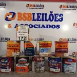 LOTE 172 - 01 LOTE COM VÁRIAS LATAS DE TINTAS 800ML CORES DIVERSAS. (NO ESTADO, LEILÃO NÃO TEM GARANTIA E NEM DEVOLUÇÃO, SUJEITO A POSSÍVEIS AVARIAS VISÍVEIS/OCULTAS E/OU AUSÊNCIA DE COMPONENTES).