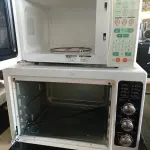 LOTE 302 - 01 FORNO ELÉTRICO E 01 MICRO-ONDAS INCOMPLETOS. (NO ESTADO, LEILÃO NÃO TEM GARANTIA E NEM DEVOLUÇÃO, SUJEITO A POSSÍVEIS AVARIAS VISÍVEIS/OCULTAS E/OU AUSÊNCIA DE COMPONENTES).