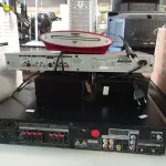 LOTE 301 - 03 APARELHOS DE DVD MARCAS E MODELOS DIVERSOS. (NO ESTADO, LEILÃO NÃO TEM GARANTIA E NEM DEVOLUÇÃO, SUJEITO A POSSÍVEIS AVARIAS VISÍVEIS/OCULTAS E/OU AUSÊNCIA DE COMPONENTES).