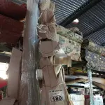 LOTE 180 - 01 LOTE COM VÁRIAS PERSIANAS. (NO ESTADO, LEILÃO NÃO TEM GARANTIA E NEM DEVOLUÇÃO, SUJEITO A POSSÍVEIS AVARIAS VISÍVEIS/OCULTAS E/OU AUSÊNCIA DE COMPONENTES).