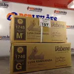 LOTE 197 - 02 CAIXAS DE LUVAS RANHURADA DE LÁTEX TAMANHOS “M/G” COM 36 PACOTES CADA. (NO ESTADO, LEILÃO NÃO TEM GARANTIA E NEM DEVOLUÇÃO, SUJEITO A POSSÍVEIS AVARIAS VISÍVEIS/OCULTAS E/OU AUSÊNCIA DE COMPONENTES).