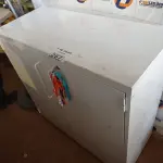 LOTE 257 - 01 ARMÁRIO DE AÇO BAIXO COM 02 PORTAS E 02 PRATELEIRAS. (NO ESTADO, LEILÃO NÃO TEM GARANTIA E NEM DEVOLUÇÃO, SUJEITO A POSSÍVEIS AVARIAS VISÍVEIS/OCULTAS E/OU AUSÊNCIA DE COMPONENTES).