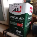 LOTE 269 - 01 LATA DE TINTA IQUINE PINTALAR FOSCO AVELUDADO INTERIORES NA COR BRANCO GELO 18L. (NO ESTADO, LEILÃO NÃO TEM GARANTIA E NEM DEVOLUÇÃO, SUJEITO A POSSÍVEIS AVARIAS VISÍVEIS/OCULTAS E/OU AUSÊNCIA DE COMPONENTES).