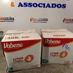 LOTE 408 - 02 CAIXAS COM LUVAS VINIFLEX TAMANHO “P” CONTENDO 10 PACOTES COM 100 UNIDADES CADA. (NO ESTADO, LEILÃO NÃO TEM GARANTIA E NEM DEVOLUÇÃO, SUJEITO A POSSÍVEIS AVARIAS VISÍVEIS/OCULTAS E/OU AUSÊNCIA DE COMPONENTES).