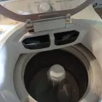 LOTE 226 - 01 MÁQUINA DE LAVAR MARCA BRASTEMP 11KG 220V. (NO ESTADO, LEILÃO NÃO TEM GARANTIA E NEM DEVOLUÇÃO, SUJEITO A POSSÍVEIS AVARIAS VISÍVEIS/OCULTAS E/OU AUSÊNCIA DE COMPONENTES).
