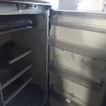 LOTE 367 - 01 GELADEIRA MARCA BRASTEMP 220V. (NO ESTADO, LEILÃO NÃO TEM GARANTIA E NEM DEVOLUÇÃO, SUJEITO A POSSÍVEIS AVARIAS VISÍVEIS/OCULTAS E/OU AUSÊNCIA DE COMPONENTES).