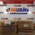 LOTE 239 - 12 FRASCOS DE ADESIVO PLÁSTICO PARA TUBOS E CONEXÕES DE PVC RÍGIDO LINHA ÁGUA FRIA. (NO ESTADO, LEILÃO NÃO TEM GARANTIA E NEM DEVOLUÇÃO, SUJEITO A POSSÍVEIS AVARIAS VISÍVEIS/OCULTAS E/OU AUSÊNCIA DE COMPONENTES).