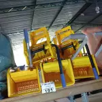 LOTE 191 - 01 LOTE COM VÁRIAS PEÇAS PARA CARRINHO DE LIMPEZA. (NO ESTADO, LEILÃO NÃO TEM GARANTIA E NEM DEVOLUÇÃO, SUJEITO A POSSÍVEIS AVARIAS VISÍVEIS/OCULTAS E/OU AUSÊNCIA DE COMPONENTES).