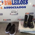 LOTE 032 - 02 – PARES DE CALÇADOS FEMININO Nº 37 (NO ESTADO, NÃO SABEMOS SE FUNCIONA. LEILÃO NÃO TEM GARANTIA E NEM DEVOLUÇÃO, SUJEITO A POSSÍVEIS AVARIAS VISÍVEIS/OCULTAS E/OU AUSÊNCIA DE COMPONENTES)