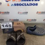 LOTE 145 - 02 – PARES DE CALÇADOS MASCULINO Nº 39 (NO ESTADO, NÃO SABEMOS SE FUNCIONA. LEILÃO NÃO TEM GARANTIA E NEM DEVOLUÇÃO, SUJEITO A POSSÍVEIS AVARIAS VISÍVEIS/OCULTAS E/OU AUSÊNCIA DE COMPONENTES)