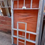LOTE 532 - 01 BELICHE EM METAL COMPLETA. (NO ESTADO, LEILÃO NÃO TEM GARANTIA E NEM DEVOLUÇÃO, SUJEITO A POSSÍVEIS AVARIAS VISÍVEIS/OCULTAS E/OU AUSÊNCIA DE COMPONENTES).