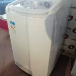 LOTE 088 - 01 LAVADORA DE ROUPAS ELECTROLUX ESSENCIAL CARE LES11 - 11KG 220 VOLTS (NO ESTADO, NÃO SABEMOS SE FUNCIONA. LEILÃO NÃO TEM GARANTIA E NEM DEVOLUÇÃO, SUJEITO A POSSÍVEIS AVARIAS VISÍVEIS/OCULTAS E/OU AUSÊNCIA DE COMPONENTES)