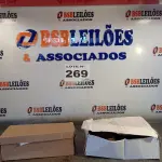 LOTE 269 - 02 – PARES DE CALÇADOS FEMININO Nº 37 (NO ESTADO, NÃO SABEMOS SE FUNCIONA. LEILÃO NÃO TEM GARANTIA E NEM DEVOLUÇÃO, SUJEITO A POSSÍVEIS AVARIAS VISÍVEIS/OCULTAS E/OU AUSÊNCIA DE COMPONENTES)
