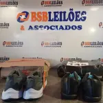 LOTE 148 - 02 – PARES DE CALÇADOS MASCULINO Nº 40 (NO ESTADO, NÃO SABEMOS SE FUNCIONA. LEILÃO NÃO TEM GARANTIA E NEM DEVOLUÇÃO, SUJEITO A POSSÍVEIS AVARIAS VISÍVEIS/OCULTAS E/OU AUSÊNCIA DE COMPONENTES)