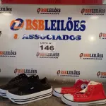 LOTE 146 - 02 – PARES DE CALÇADOS FEMININO Nº 36 (NO ESTADO, NÃO SABEMOS SE FUNCIONA. LEILÃO NÃO TEM GARANTIA E NEM DEVOLUÇÃO, SUJEITO A POSSÍVEIS AVARIAS VISÍVEIS/OCULTAS E/OU AUSÊNCIA DE COMPONENTES)