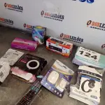 LOTE 124 - 10 - ITENS DE TECNOLOGIA (NO ESTADO, NÃO SABEMOS SE FUNCIONA. LEILÃO NÃO TEM GARANTIA E NEM DEVOLUÇÃO, SUJEITO A POSSÍVEIS AVARIAS VISÍVEIS/OCULTAS E/OU AUSÊNCIA DE COMPONENTES)