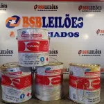 LOTE 090 - 04 - LATAS ADESIVO DE CONTATO FORMICA (NO ESTADO, NÃO SABEMOS SE FUNCIONA. LEILÃO NÃO TEM GARANTIA E NEM DEVOLUÇÃO, SUJEITO A POSSÍVEIS AVARIAS VISÍVEIS/OCULTAS E/OU AUSÊNCIA DE COMPONENTES)