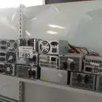 LOTE 480 - 01 LOTE COM VÁRIAS FONTES PARA PC MARCAS E MODELOS DIVERSOS. (NO ESTADO, LEILÃO NÃO TEM GARANTIA E NEM DEVOLUÇÃO, SUJEITO A POSSÍVEIS AVARIAS VISÍVEIS/OCULTAS E/OU AUSÊNCIA DE COMPONENTES).