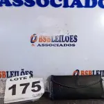 LOTE 175 - 01 - KIT TESOURAS CABELEIREIRO (NO ESTADO, NÃO SABEMOS SE FUNCIONA. LEILÃO NÃO TEM GARANTIA E NEM DEVOLUÇÃO, SUJEITO A POSSÍVEIS AVARIAS VISÍVEIS/OCULTAS E/OU AUSÊNCIA DE COMPONENTES)