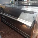 LOTE 513 - 01 BALCÃO EM INOX REFRIGERADO COM 02 PORTAS. (NO ESTADO, LEILÃO NÃO TEM GARANTIA E NEM DEVOLUÇÃO, SUJEITO A POSSÍVEIS AVARIAS VISÍVEIS/OCULTAS E/OU AUSÊNCIA DE COMPONENTES).