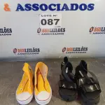 LOTE 087 - 02 – PARES DE CALÇADOS FEMININO Nº 35 (NO ESTADO, NÃO SABEMOS SE FUNCIONA. LEILÃO NÃO TEM GARANTIA E NEM DEVOLUÇÃO, SUJEITO A POSSÍVEIS AVARIAS VISÍVEIS/OCULTAS E/OU AUSÊNCIA DE COMPONENTES)